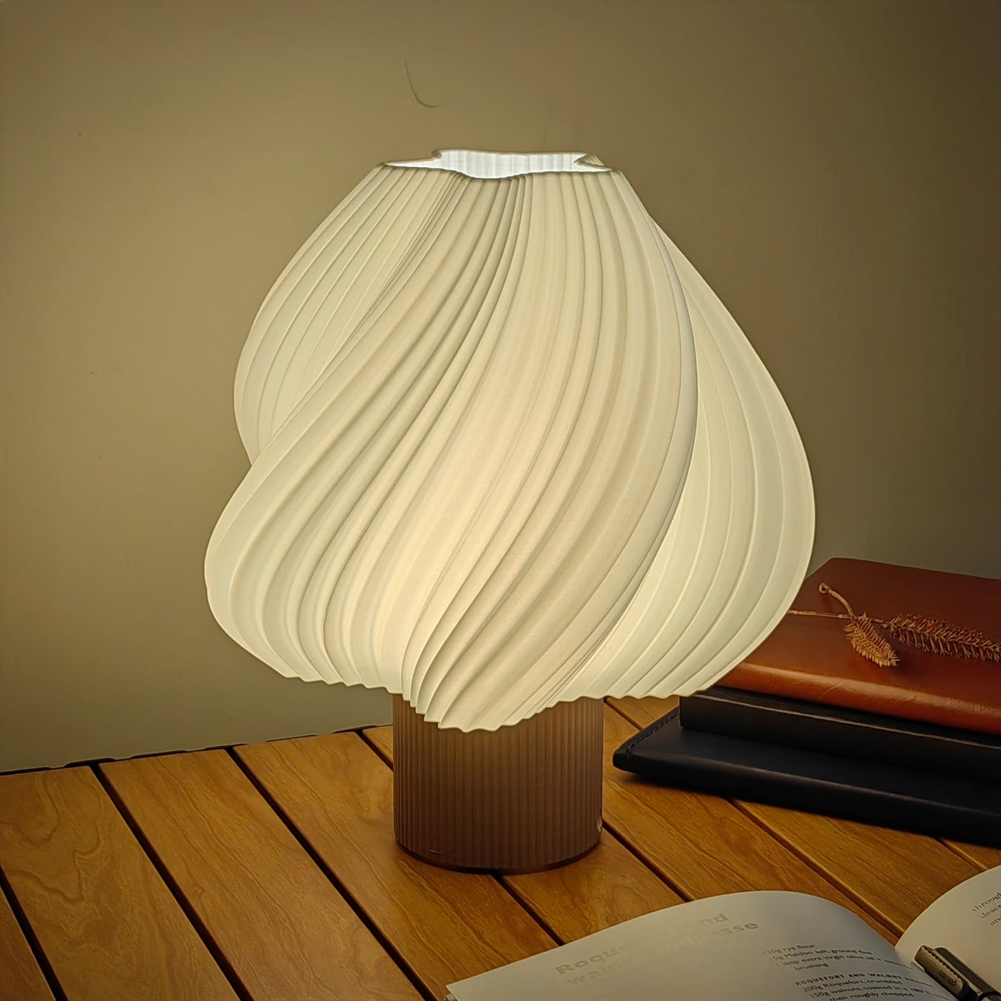 Soft Serve Lamp Portable,SOFT SERVE LAMP, wavy lamp, ice cream lamp, home decor,table lamp,lamp