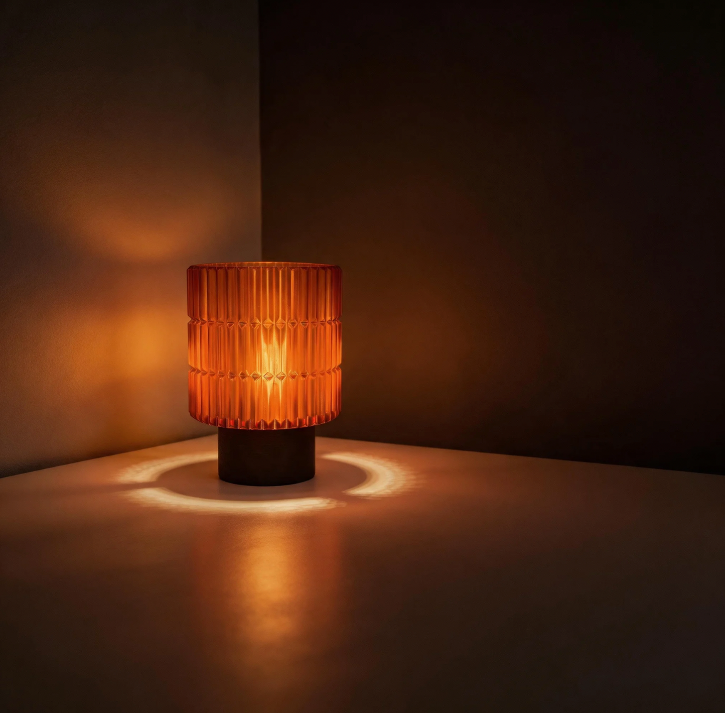 Vintage Sunset Table Lamp — Warm Ambient Light