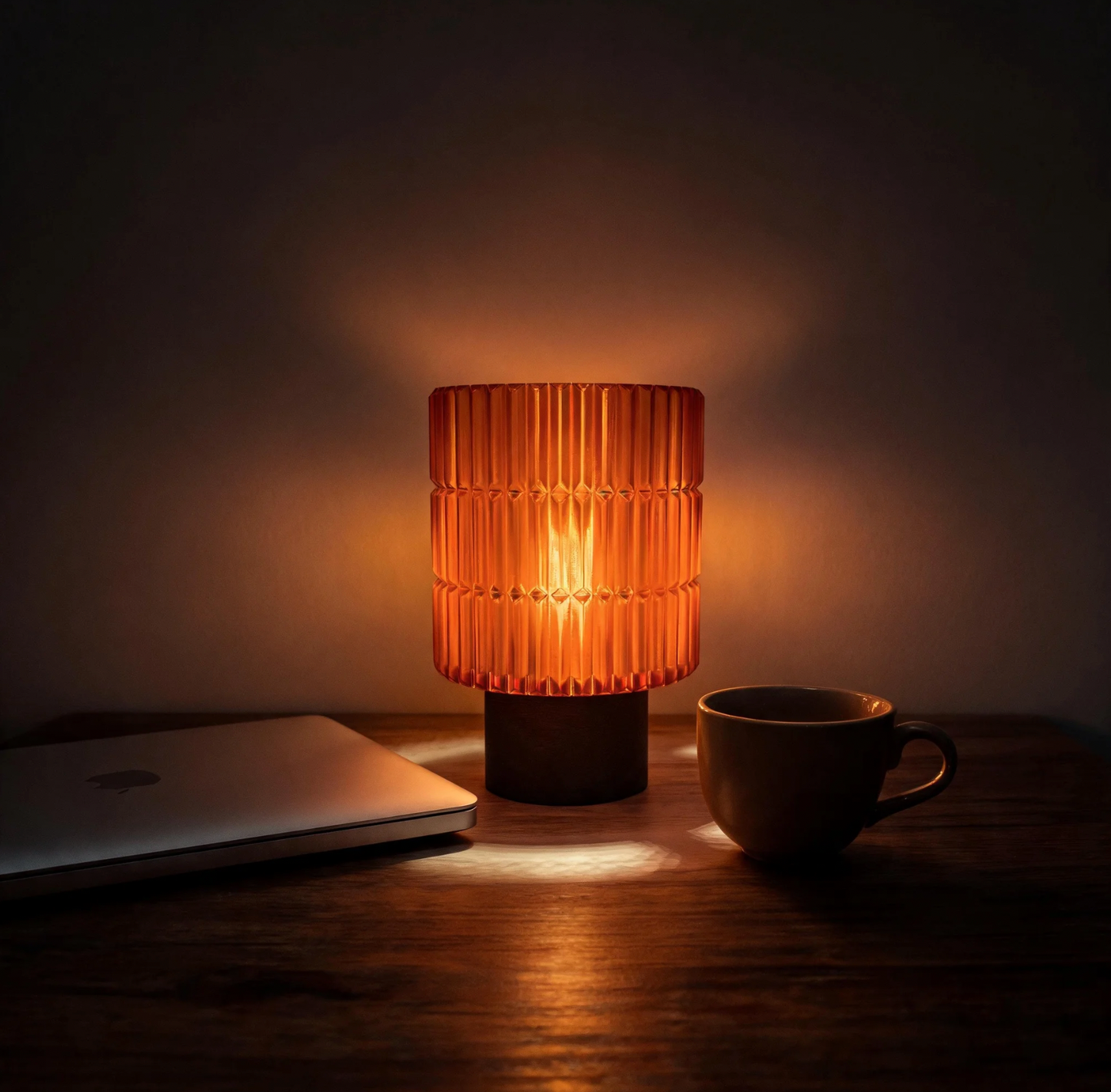 Vintage Sunset Table Lamp — Warm Ambient Light