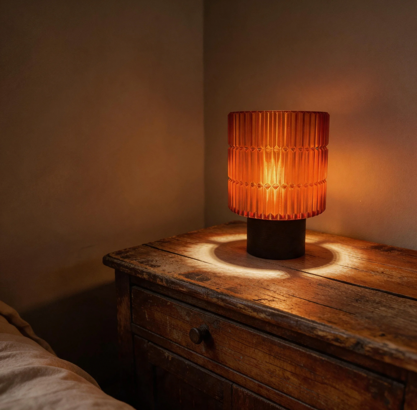 Vintage Sunset Table Lamp — Warm Ambient Light
