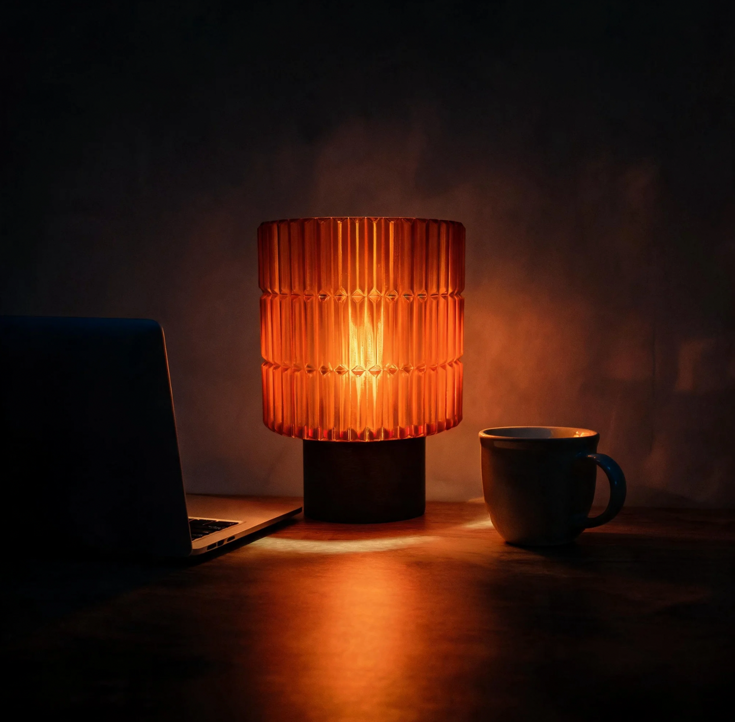Vintage Sunset Table Lamp — Warm Ambient Light