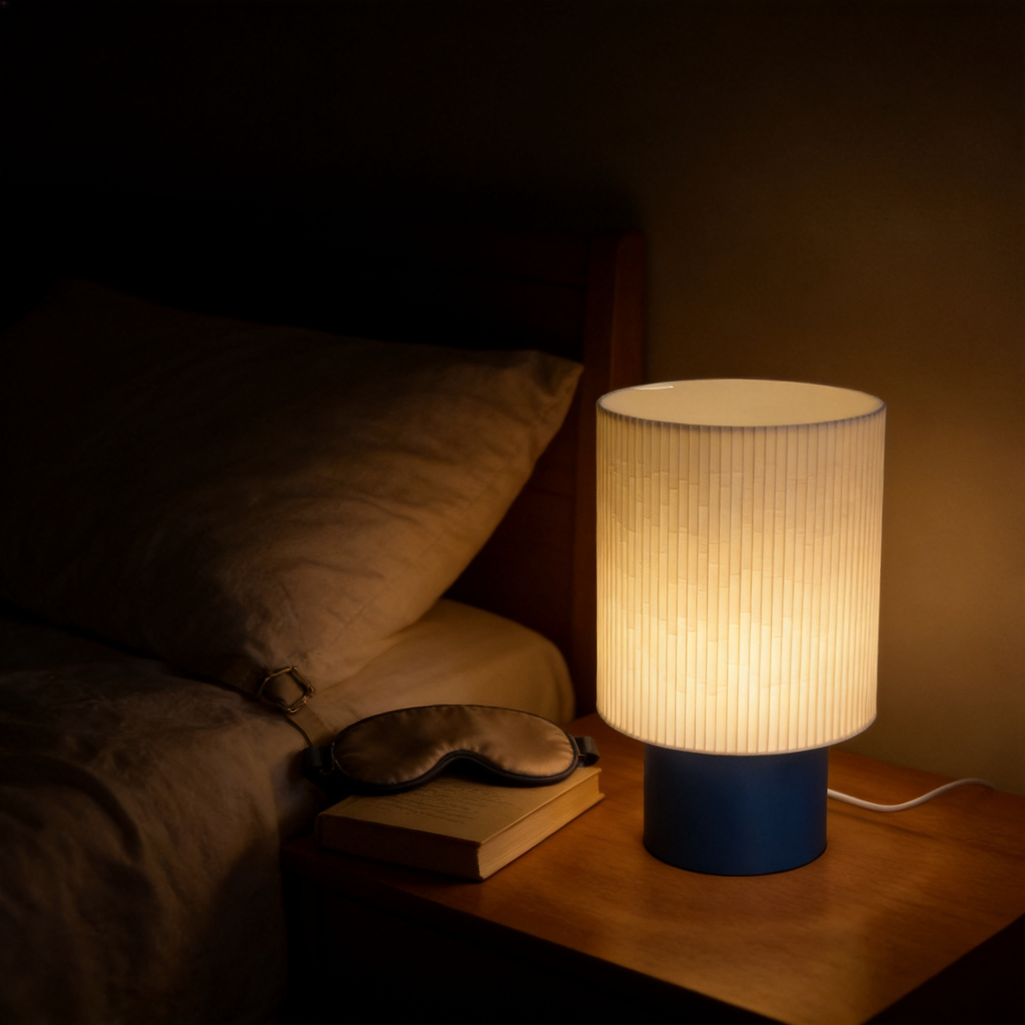 Lampada da tavolo moderna con effetto luce a gradiente e colori della base personalizzabili con lampadina
